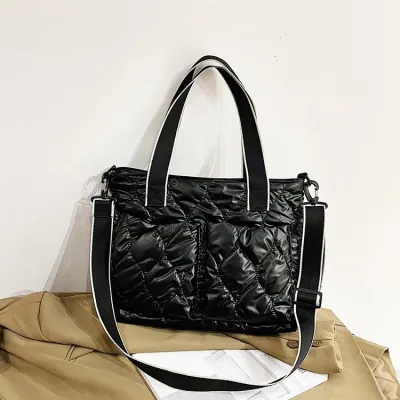 Women Fashionable Large Capacity Rhomboid Quilted PU Tote Bag