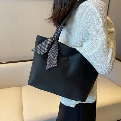 Women Fashionable Casual Large Capacity Canvas Tote Bag