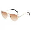 White Diamond Frame Gradual Tea