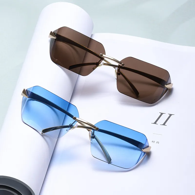 Women Fashion Simple Bending Frameless Sunglasses
