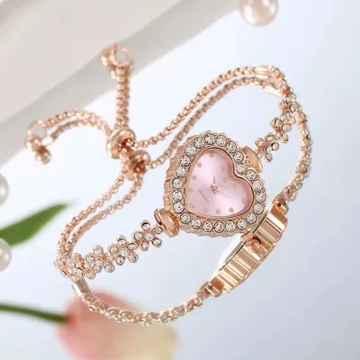 Women Fashion Heart-Shaped Rhinestone Dial Chain Bracelet Watch