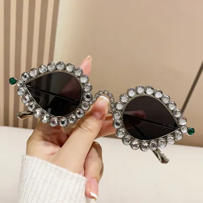 Women Y2K Rhinestone Peacock Sunglasses Fashion Commuter