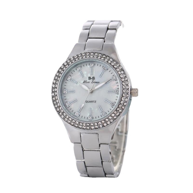 Wholesale Women Fashion Simple Round Dial Rhinestone Quartz Wholesale Women Fashion Simple Round Dial Rhinestone Quartz