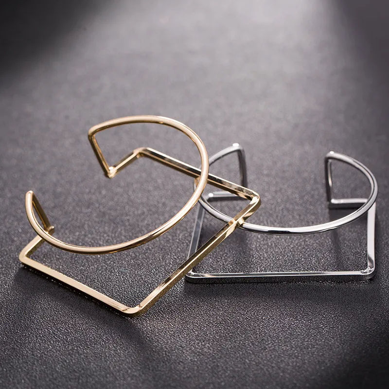 Women's Fashion Exaggerated Geometric Round Triangle Copper Bracelet