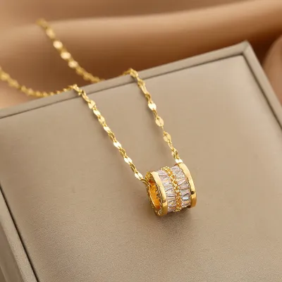 Women Fashion Square Hollow Rhinestone Pendant Titanium Steel Necklace