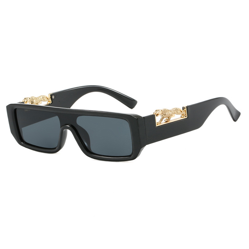 ꔛ‬ꕤ*。゜ Amazon.com: FEISEDY Retro 90s Square Sunglasses for Women