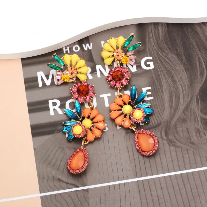 Exaggerated Alloy Crystal Vintage Women Flower Earrings