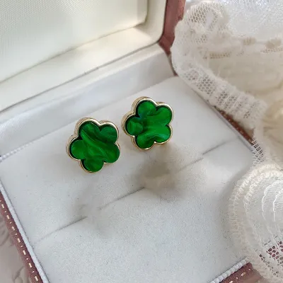 St. Patrick Fashion Exquisite Women Lucky Five-Leaf Clover Floral Earrings