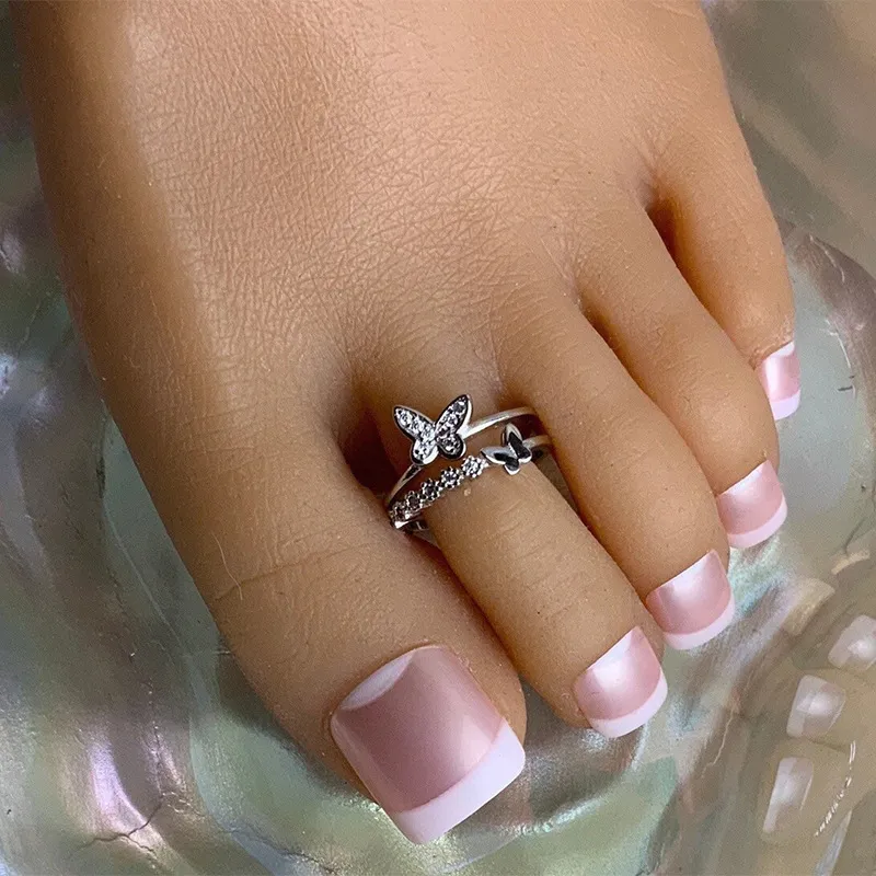Fashion Simple Exquisite Inlaid Rhinestone Women Butterfly Toe Ring