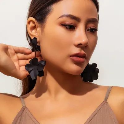 Fashion Floral Iron Metal Earrings