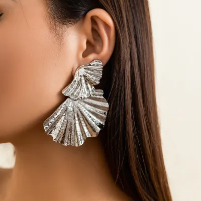 Punk Metal Ginkgo Leaf Earrings Fashion Commuter Alloy