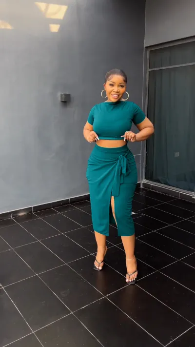 Women Spring Summer Casual Elegant Solid Color Short Sleeve Top Side-Slit Bowknot Skirt Office Set