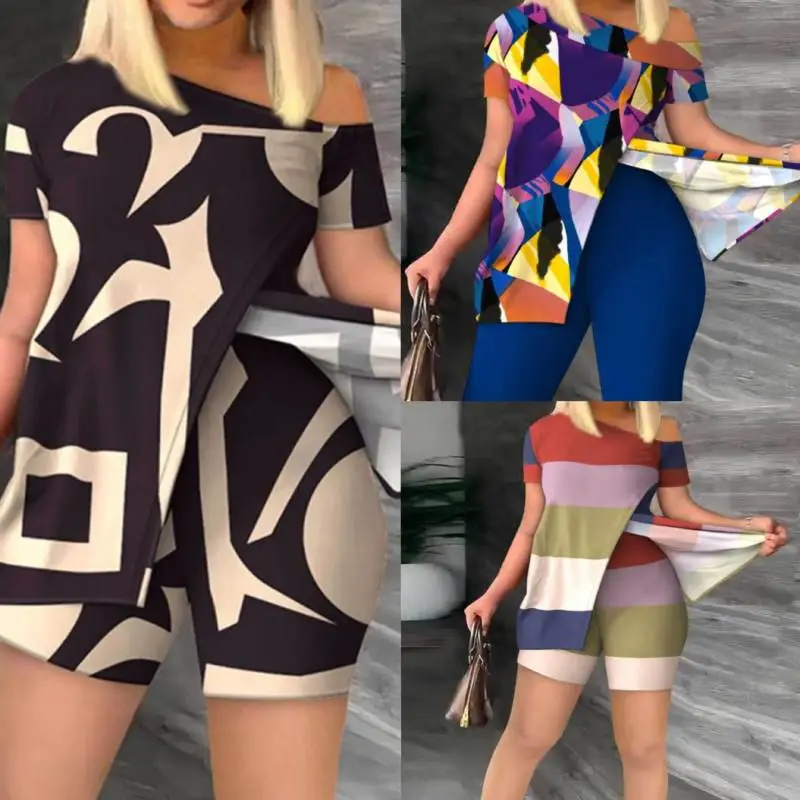 Women Plus Size Geometric Print Short-Sleeved Top and Shorts Set