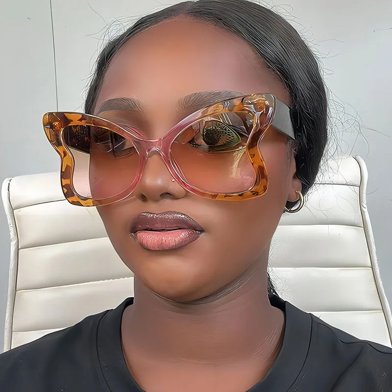 Fashion Butterfly Shape Oversized Sunglasses with PC Frame