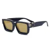 C13 Black To Gold