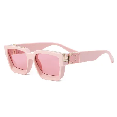 Men Fashionable Square PC Sunglasses