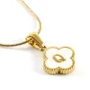 Letter Q (With Chain)