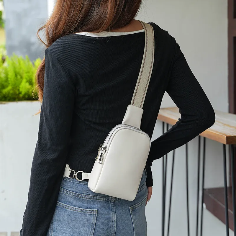 Women Fashion Solid Color Zipper PU Chest Bag