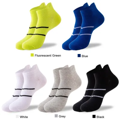 Men Simple Solid Color Breathable Sweat-Absorbing Deodorant Socks