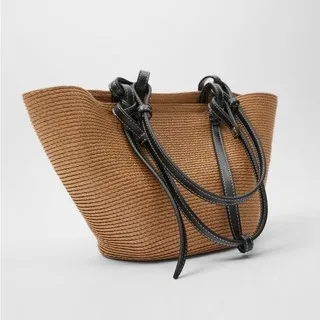 Fashion Large Capacity Woven Shoulder Bag with Oval Shape Polyester Fiber Closure