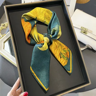 Women Fashionable Multicolor Floral Printed Square Silk Scarf