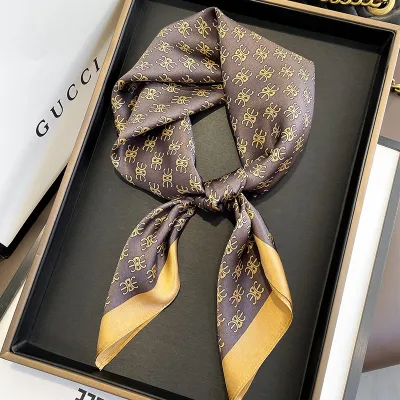 Women Fashionable Multicolor Floral Printed Square Silk Scarf