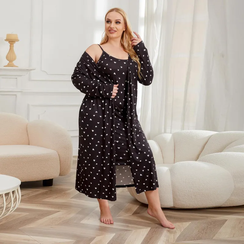 Women Plus Size Heart-Shaped Printed Pajamas Set with Long Sleeves
