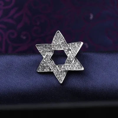 Men's Fashion Simple Crown Rudder Rhinestone Suit Brooch