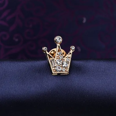 Men's Fashion Simple Crown Rudder Rhinestone Suit Brooch
