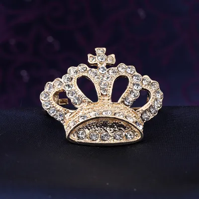 Men's Fashion Simple Crown Rudder Rhinestone Suit Brooch