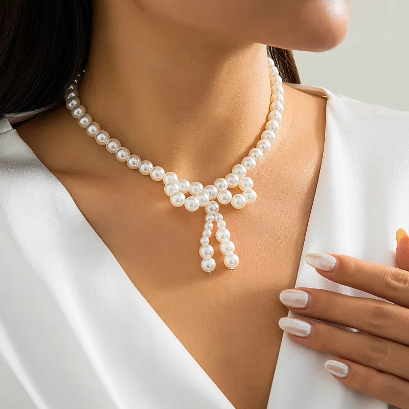 Fashion Imitation Pearl Bow Ball Chain Necklace