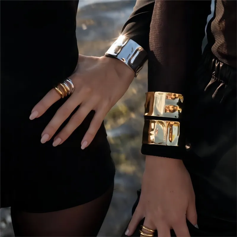 Exaggerated Wide-Brimmed Opening Metallic Punk Bracelet Geometric Fashion Women's Metal
