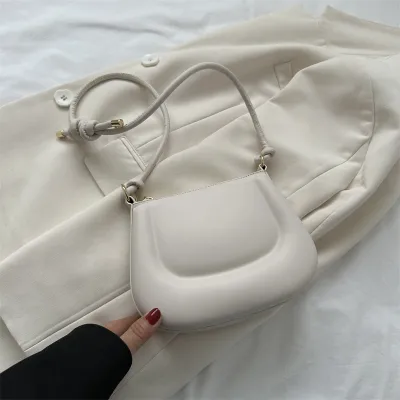 Women Fashion Street Trend PU Solid Color Zipper Saddle Shoulder Underarm Bag