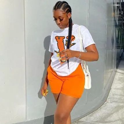 Women Casual Letter V Print Round Neck Short Sleeve T-Shirt Shorts Two-Piece Set