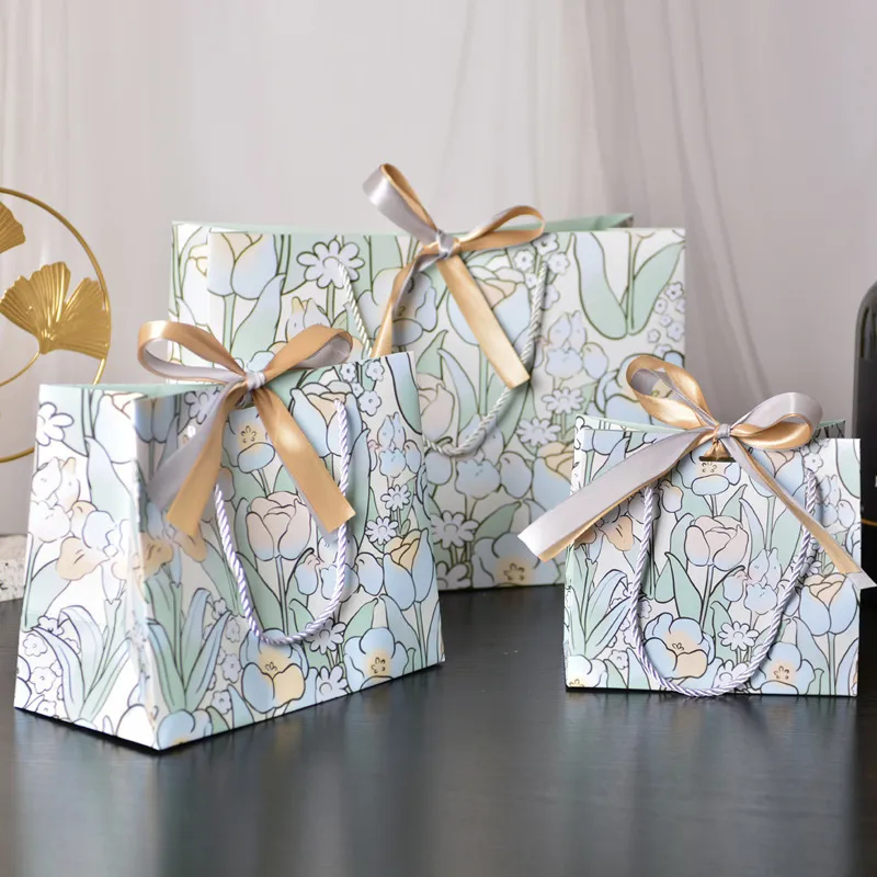 Simple Fashion Tulip Floral Printing Gift Candy Paper Bag Packaging