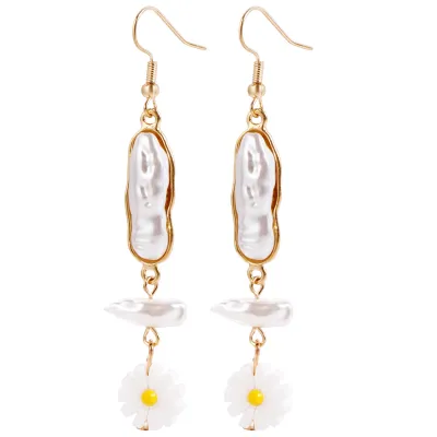 Fashion Vintage Women Imitation Pearl Necklace And Earrings Set With Geometric Clavicle Chain Alloy