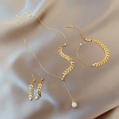 Women Simple Fashion Three-Piece Set Wheat Pearl Necklace Earrings Bracelet Set