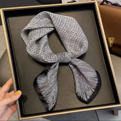Fashion Women Oil Painting Print 70*70cm Square Scarf