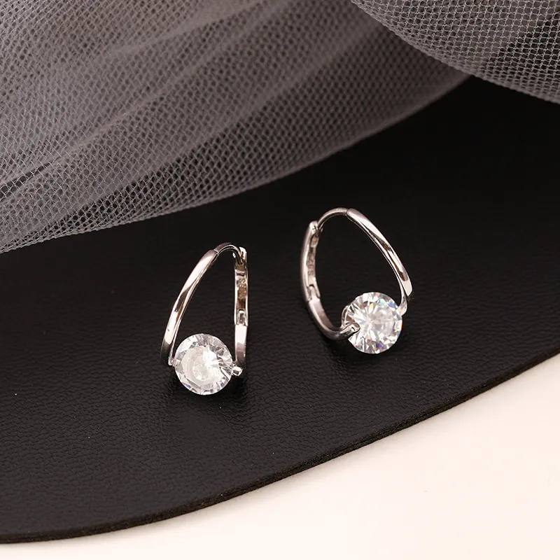 Geometric Micro-Inlaid Zircon Light Luxury Fashion Women Earrings