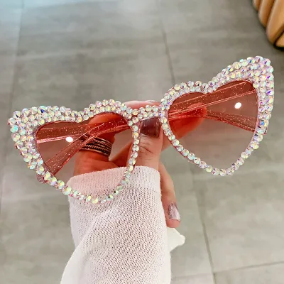 Women Fashion Large Frame Heart-Shaped Rhinestone Sunglasses
