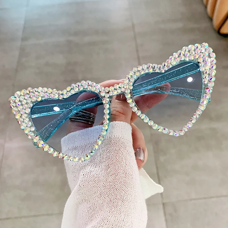 Women Fashion Large Frame Heart-Shaped Rhinestone Sunglasses