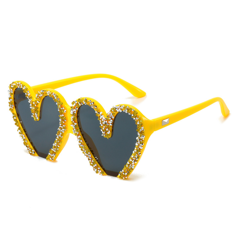 Wholesale Women Fashion Jelly Color Heart Shaped Rhinestone Sunglasses