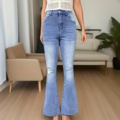 Street Women Fashion Stretch Ripped Flared Jeans