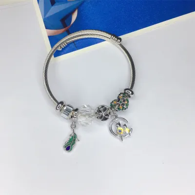 Women Fashion Heart Lock Bear Pendant Stainless Steel Bracelet