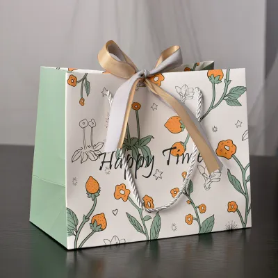Simple Fashion Floral Printed Candy Snack Handle Shopping Paper Bag