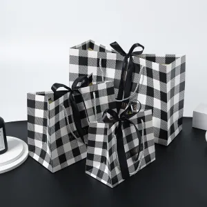 Simple Fashion Black White Plaid Bow Ribbon Gift Handle Paper Tote Shopping Bags