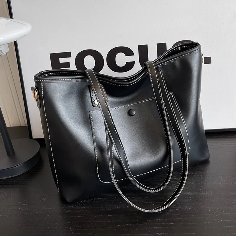 Women Fashionable Large Capacity PU Solid Color Tote Shoulder Bag
