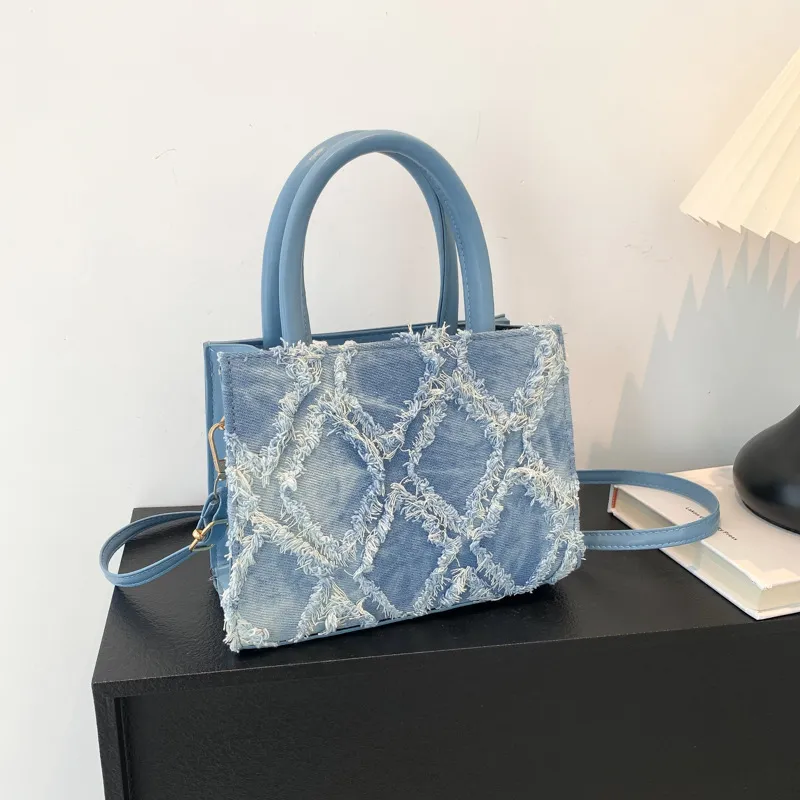 Women's Fashion Large Capacity Urban Simplicity PU Handbag