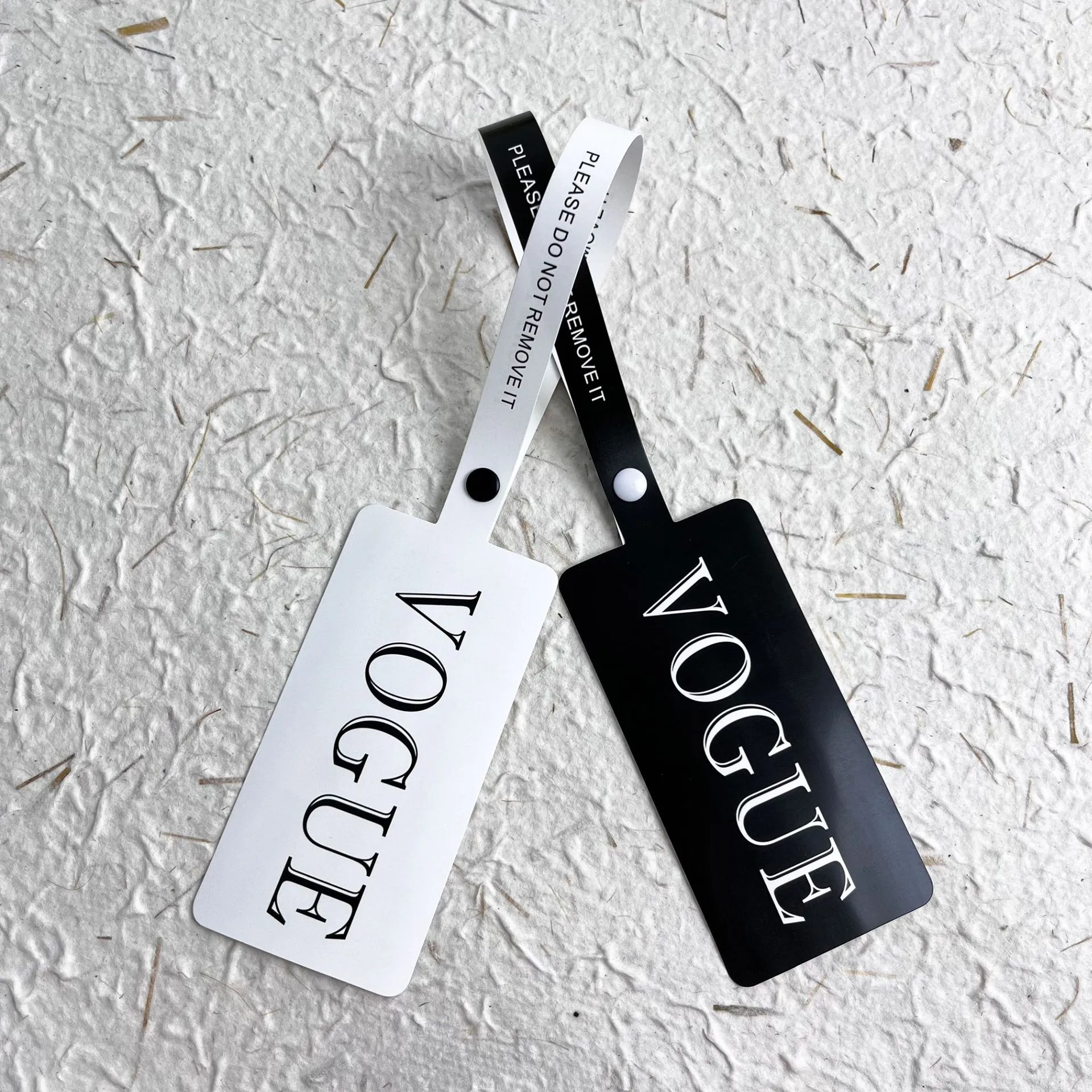 Custom Anti-Theft Buckle Tags Cards For Clothing