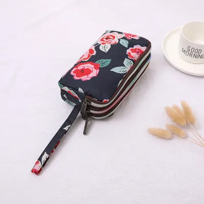 Women Fashion Floral Printed Large-Size Three-Layer Zipper Canvas Purses